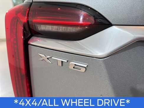 Used 2024 Cadillac XT6 Premium Luxury image 8