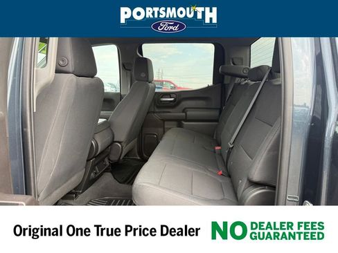 Used 2020 Chevrolet Silverado 1500 Custom Trail Boss w/ Custom Convenience Package image 5