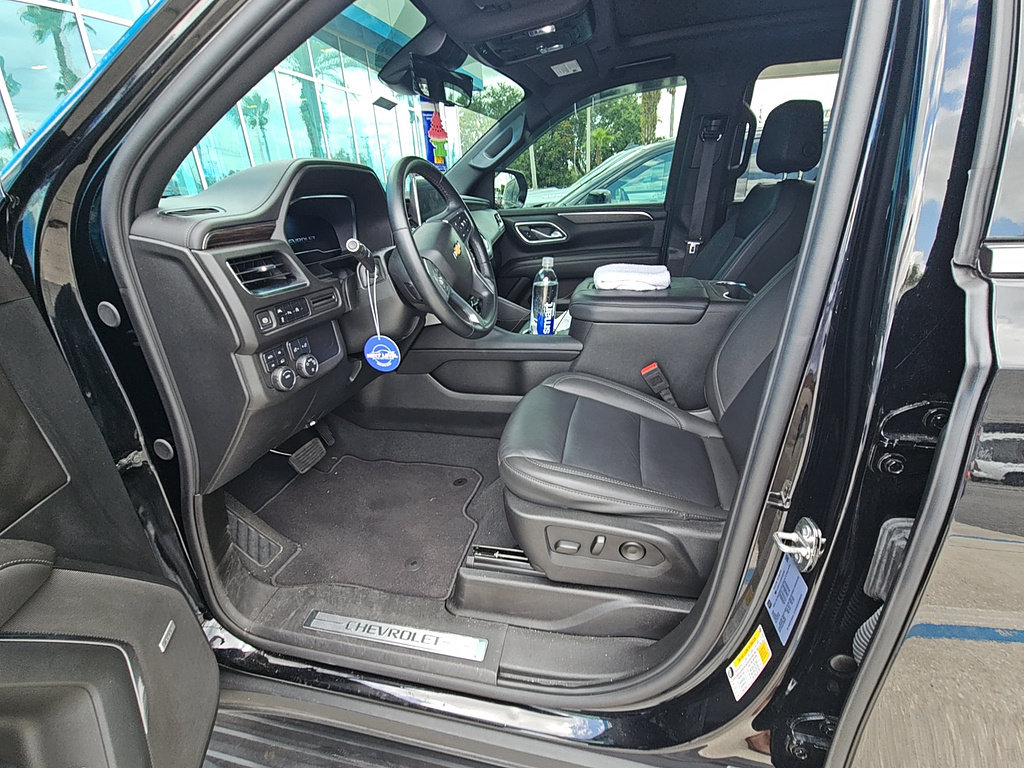 Certified 2024 Chevrolet Suburban LT AWD/4WD image 59