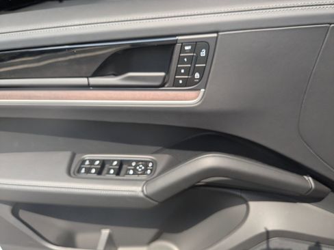 New 2025 Porsche Cayenne GTS image 13