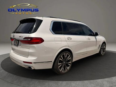 Used 2020 BMW X7 xDrive40i w/ Dynamic Handling Package AWD/4WD image 9