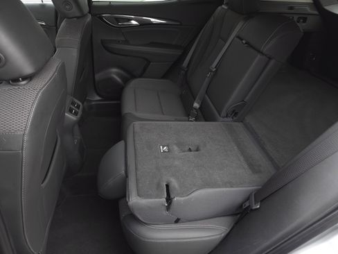 Used 2023 Buick Envision Preferred image 27