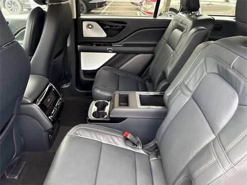 New 2025 Lincoln Aviator Reserve w/ Equipment Group 201A image 19
