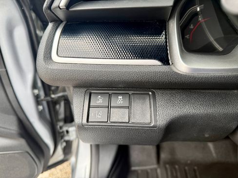Used 2020 Honda Civic Sport image 17