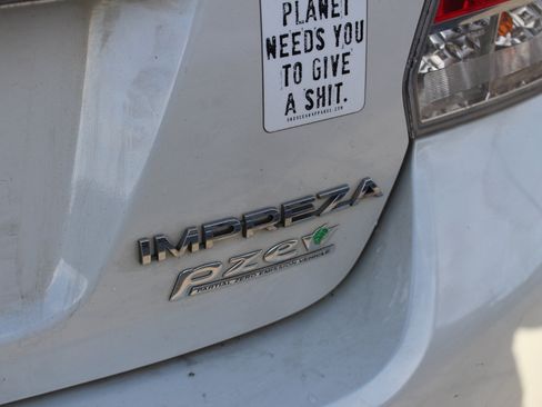 Used 2015 Subaru Impreza 2.0i Limited image 42