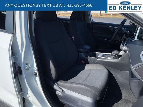 Used 2025 Toyota RAV4 LE image 24