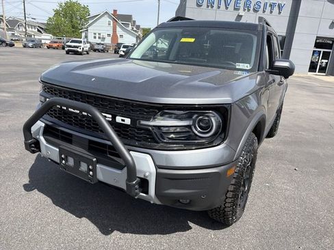 New 2025 Ford Bronco Sport Badlands w/ Sasquatch Badlands Package AWD/4WD image 9