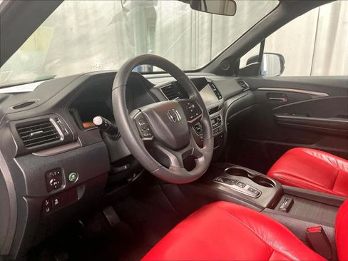 Used 2022 Honda Pilot Sport image 8