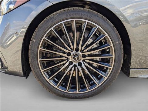 Certified 2025 Mercedes-Benz C 300 4MATIC Sedan image 8