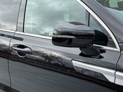 New 2026 Kia Sorento LX image 9