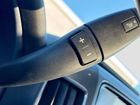 Used 2015 Chevrolet Silverado 1500 LT w/ LT Convenience Package image 14