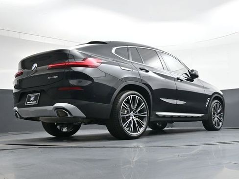 Used 2025 BMW X4 xDrive30i w/ Premium Package image 31