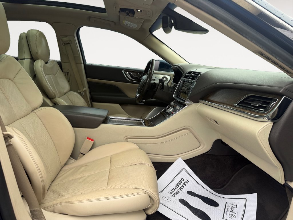 Used 2017 Lincoln Continental Reserve w/ Luxury Package AWD/4WD image 15