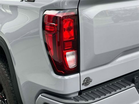 Certified 2024 GMC Sierra 1500 Elevation w/ X31 Off-Road Package image 10