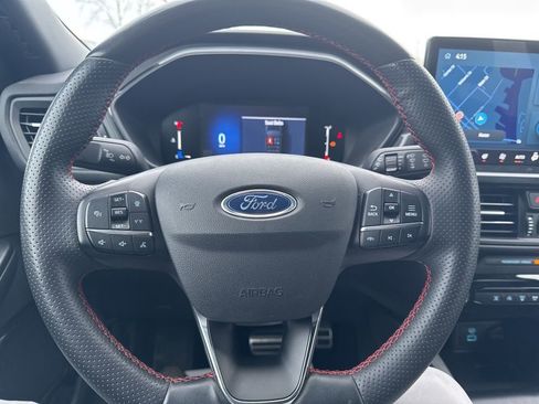 Used 2023 Ford Escape ST-Line w/ Tech Pack #1 image 18