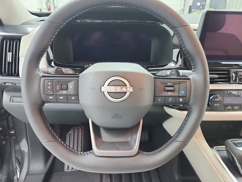 New 2026 Nissan Pathfinder SL FWD image 23