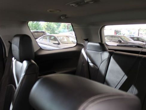 Used 2017 GMC Acadia Limited SLT image 13