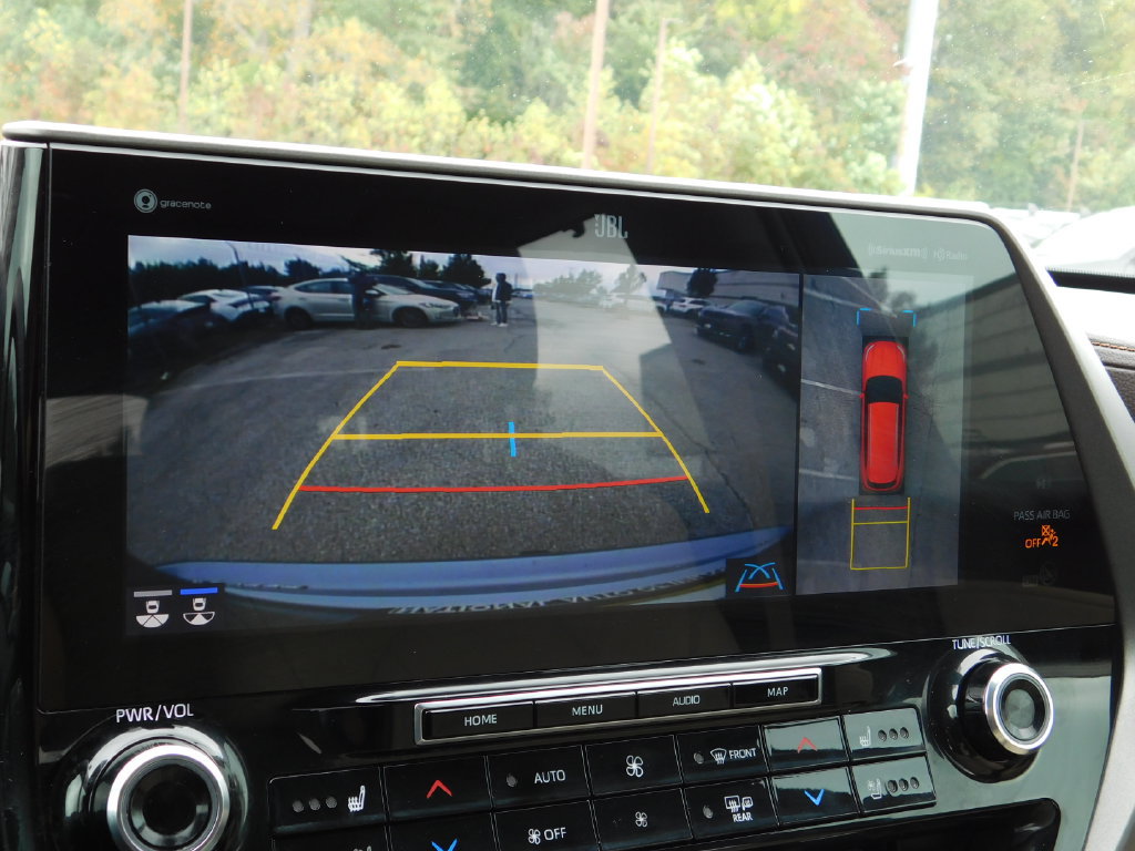 Used 2022 Toyota Highlander Limited FWD image 25
