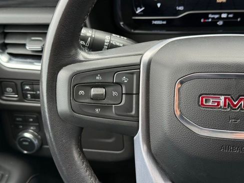 Used 2022 GMC Yukon SLT AWD/4WD image 45