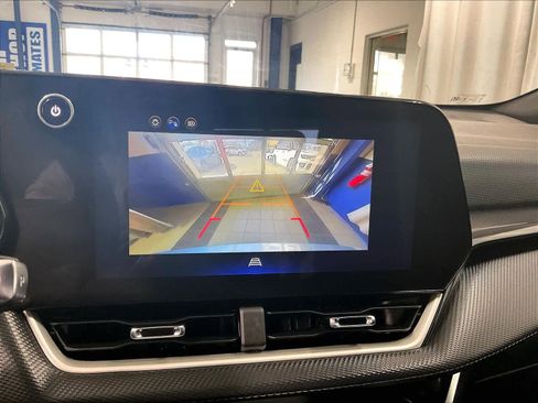 Used 2025 Chevrolet Equinox LT image 19