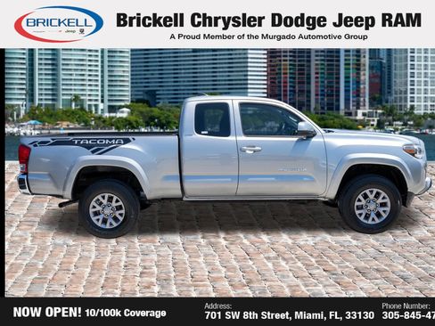 Used 2017 Toyota Tacoma SR5 RWD image 4