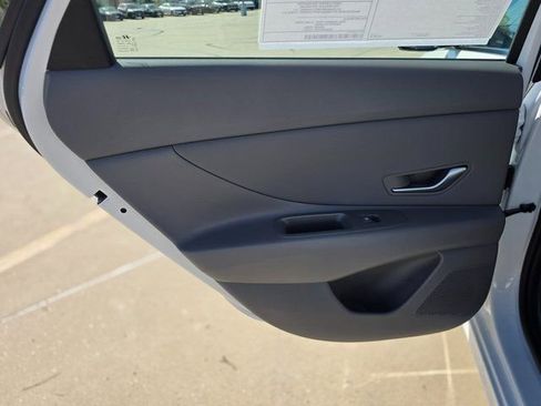 New 2026 Hyundai Elantra SEL Sport image 16