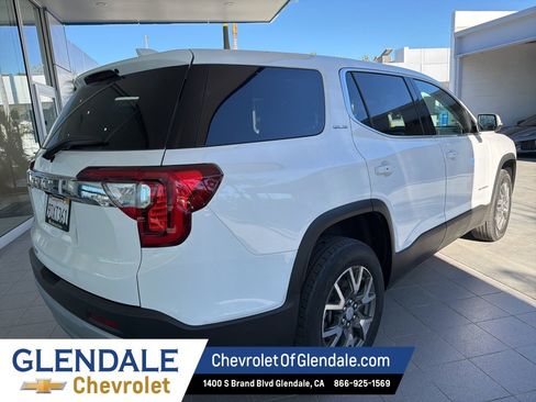 Used 2023 GMC Acadia SLE image 7