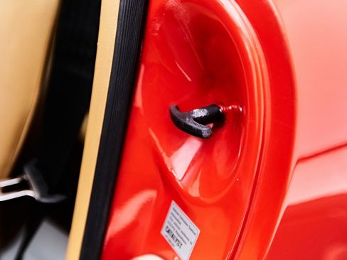 Used 1991 Porsche 911 Turbo image 25