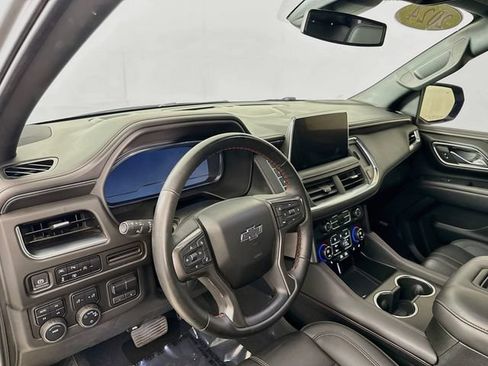 Used 2024 Chevrolet Tahoe RST w/ Luxury Package AWD/4WD image 10