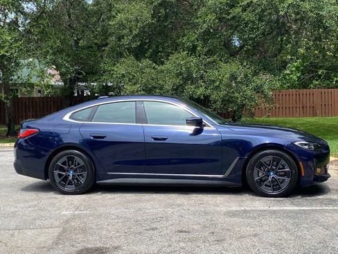 Used 2023 BMW i4 eDrive40 RWD image 9