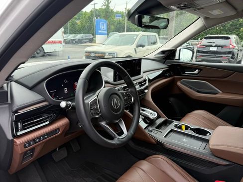 Used 2025 Acura MDX SH-AWD w/ Advance Package image 7