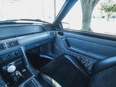 Used 1993 Ford Mustang Cobra image 38