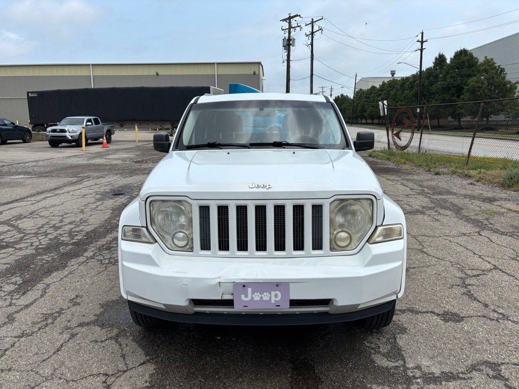 Used 2012 Jeep Liberty Sport RWD image 8