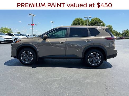 Certified 2025 Nissan Rogue SV FWD image 7