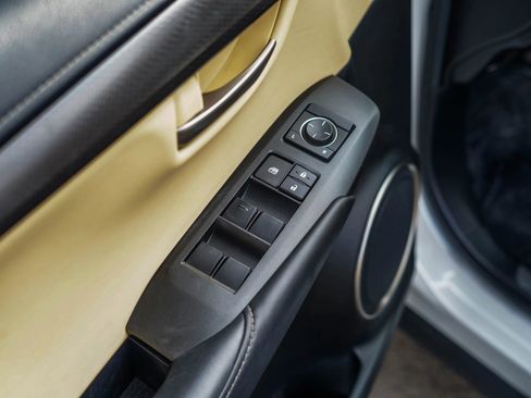 Used 2015 Lexus NX 300h AWD w/ Premium Package image 10