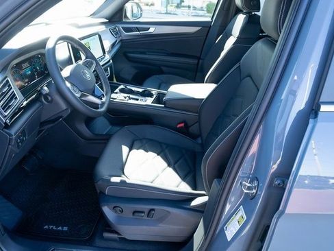 New 2026 Volkswagen Atlas Cross Sport SE image 16
