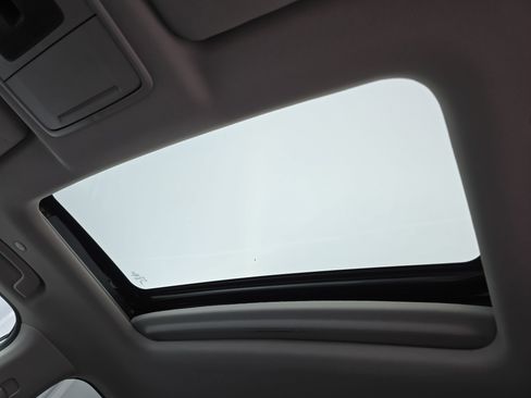 Used 2024 Honda CR-V EX image 29