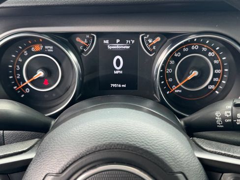 Used 2022 Jeep Wrangler Unlimited Sport AWD/4WD image 21