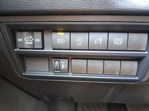 New 2026 Toyota Tundra SR5 image 16