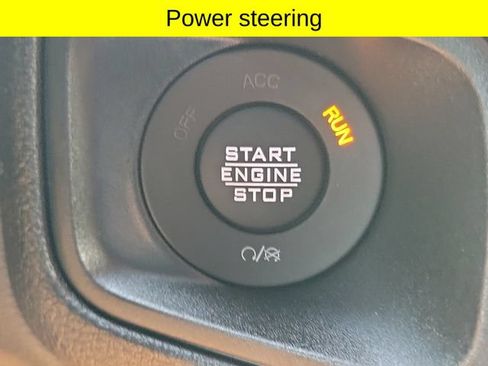 Used 2026 Jeep Wrangler Sport AWD/4WD image 18