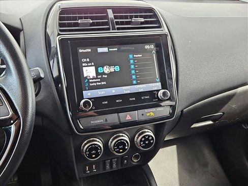 Used 2021 Mitsubishi Outlander Sport SE image 15