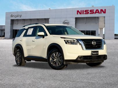 Certified 2025 Nissan Pathfinder SV w/ SV Premium Package