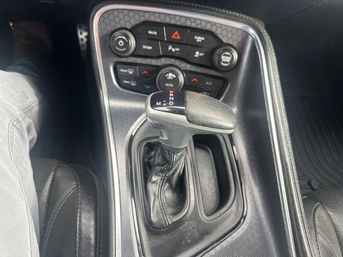 Used 2018 Dodge Challenger SXT Plus image 18