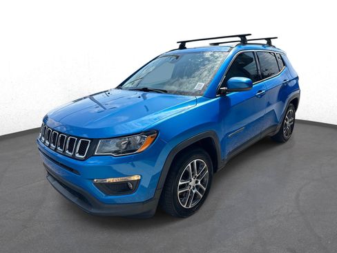 Used 2019 Jeep Compass Latitude w/ Popular Equipment Group FWD image 7