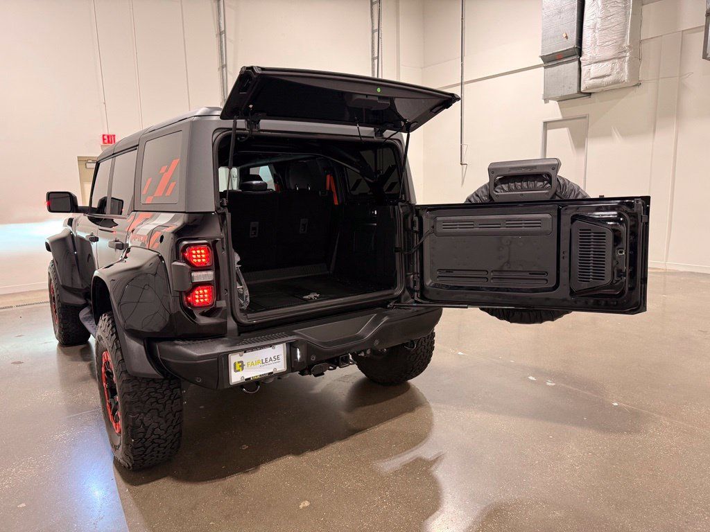 Used 2024 Ford Bronco Raptor AWD/4WD image 6