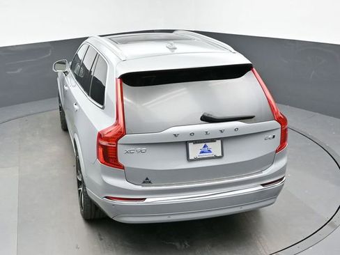 Used 2025 Volvo XC90 B6 Plus image 20
