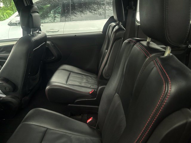 Used 2019 Dodge Grand Caravan GT FWD image 14
