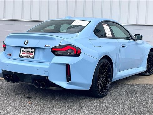 Used 2024 BMW M2 w/ Lighting Package image 17
