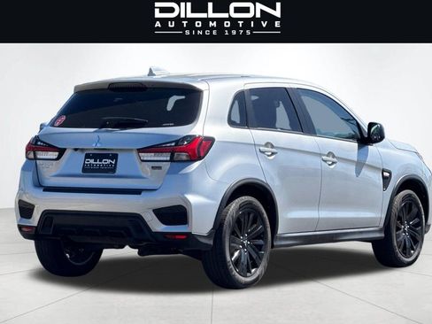 Used 2025 Mitsubishi Outlander Sport SE AWD/4WD image 4