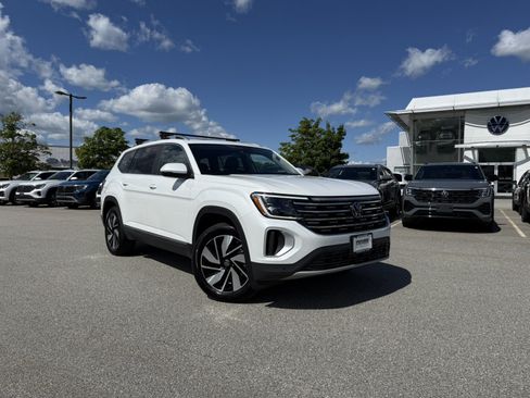 Certified 2024 Volkswagen Atlas SEL AWD/4WD image 1